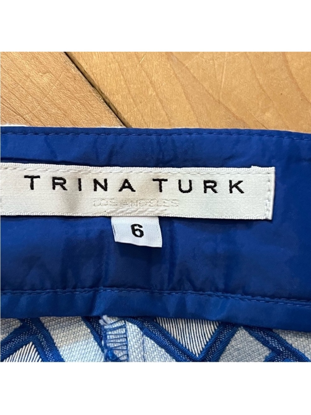 Trina Turk Kick Flare Fringe Trim Pant in Majorelle Blue & White size six (6) - Picture 6 of 11